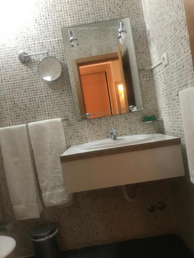 Vivi Hotel برايا المظهر الخارجي الصورة